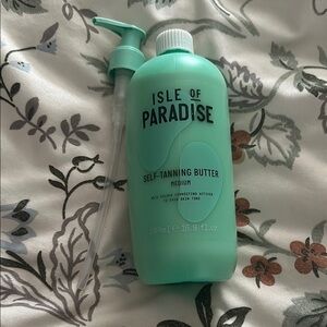 Isle of Paradise Mint Green Self-Tanning Butter